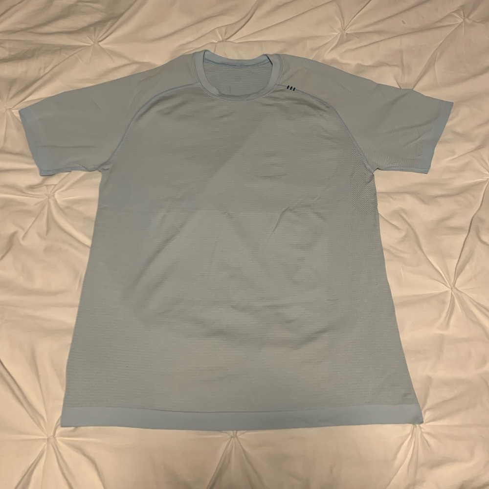 Lululemon Metal Vent shirt